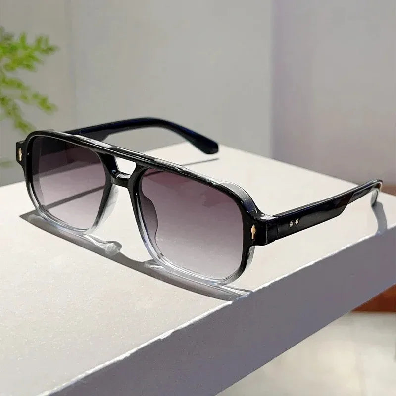 Vintage Double Bridges Men Square Sunglasses Fashion Green Ocean Lens UV400 Eyewear Women Trending Rivets Sun Glasses